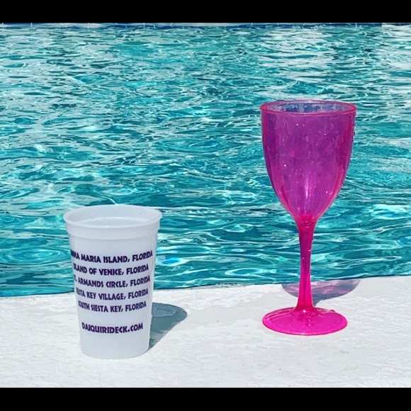 Meet your Posher, Caroline - Picture 1 of 1